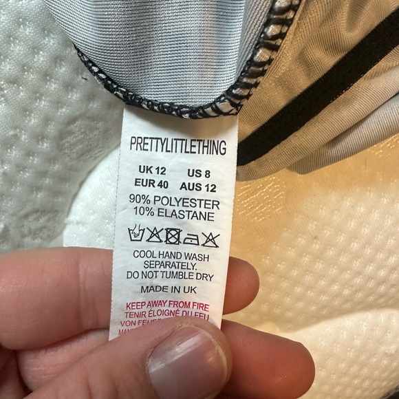 Kourtney kardashian  Collab velvet jumpsuit size 8 - Picture 5 of 6